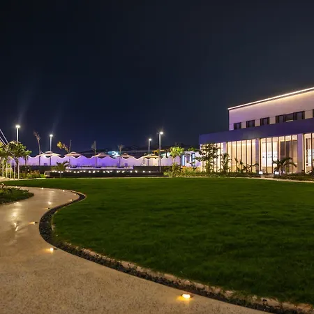 Argyle Grand Hotel Nairobi Airport-2