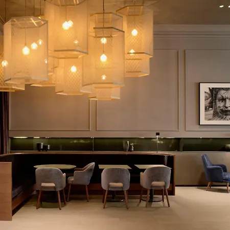 Kozmo Hotel Suites & Spa - Small Luxury Hotels Of The World-2
