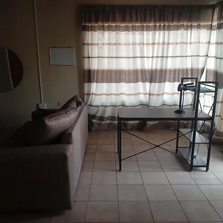 Quintax Guest House-3