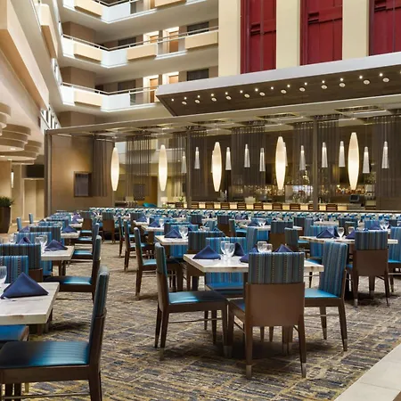 Embassy Suites San Antonio Airport-3