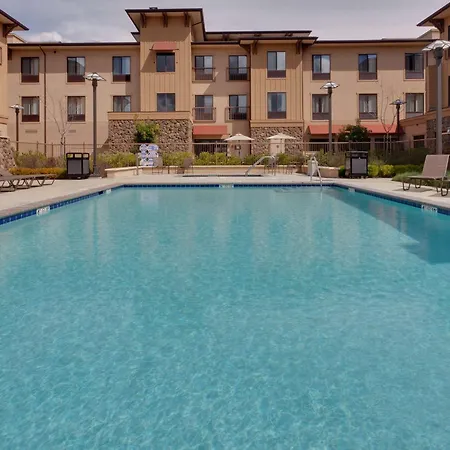 Hampton Inn & Suites Windsor-Sonoma Wine Country-3