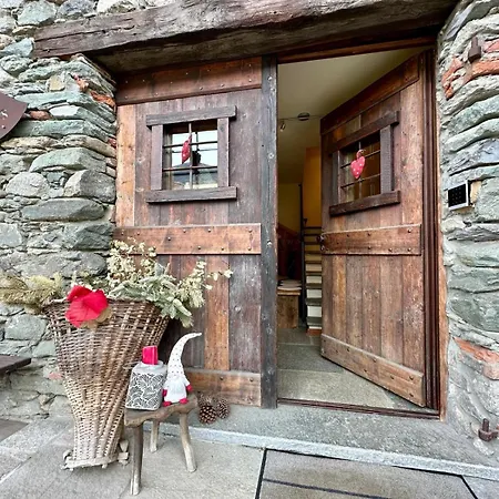 Maison Rosset agriturismo, CAMERE, appartamenti e spa in Valle d'Aosta-3