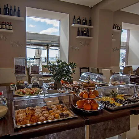 Partenope Relais-3