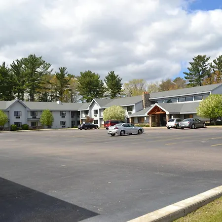 Cobblestone Hotel & Suites - Wisconsin Rapids-2