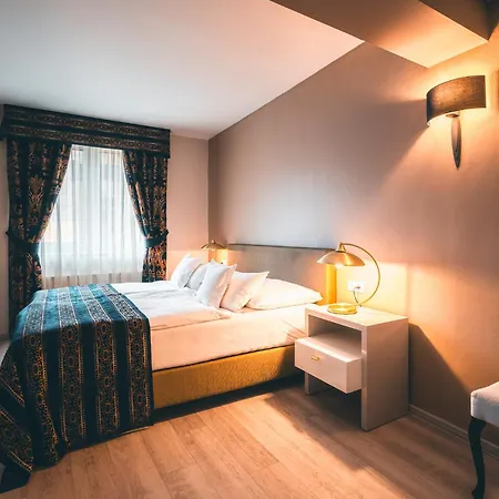 Hotel Julian-2
