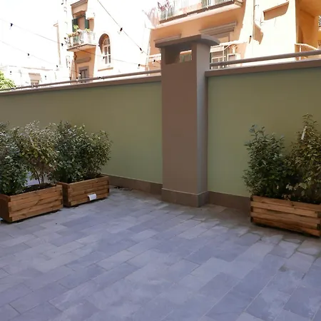 Re Lazzarone Suite-3