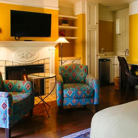 Petite Auberge-3