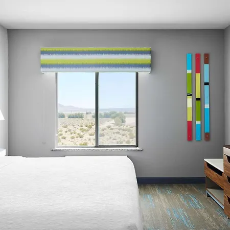Hampton Inn & Suites Ridgecrest-3