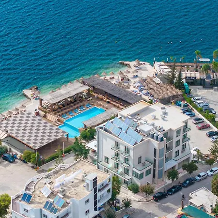 Grand Hotel Saranda-2