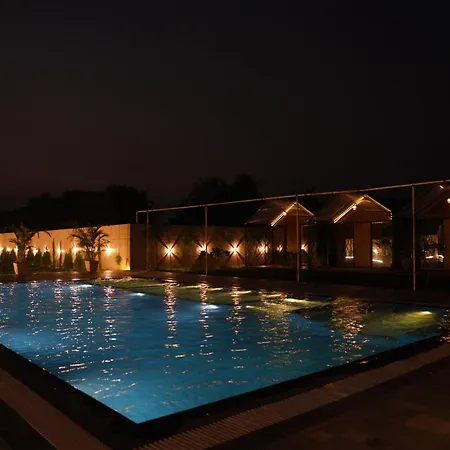 Great Escape Club Indore-2