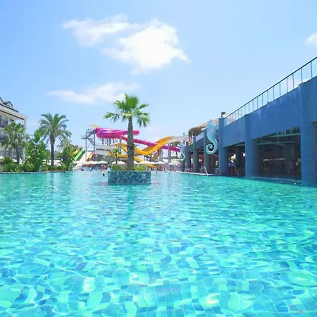 Dream World Palace-3