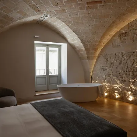 Palazzo Zimara Boutique Hotel - The D'Angelo Family Collection-3