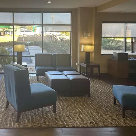 Comfort Suites Macon Northwest-3