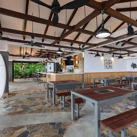 Dusit Beach Resort Guam-3