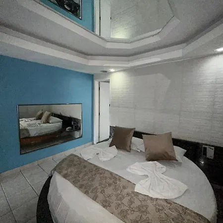 Motel Tijuca-2