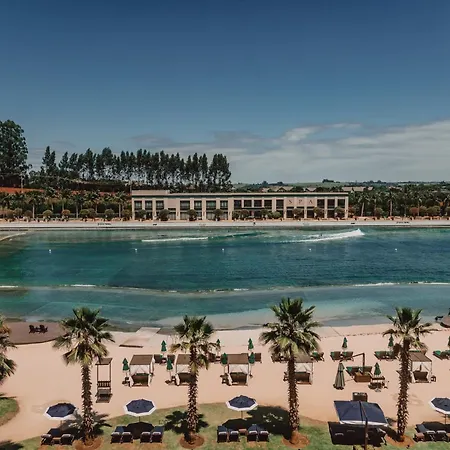 Boa Vista Surf Lodge-3