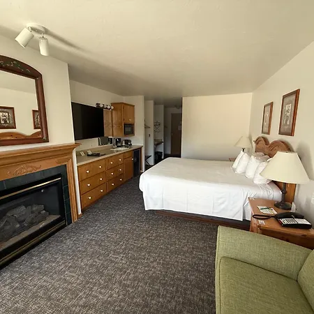 Homestead Suites - Fish Creek-2