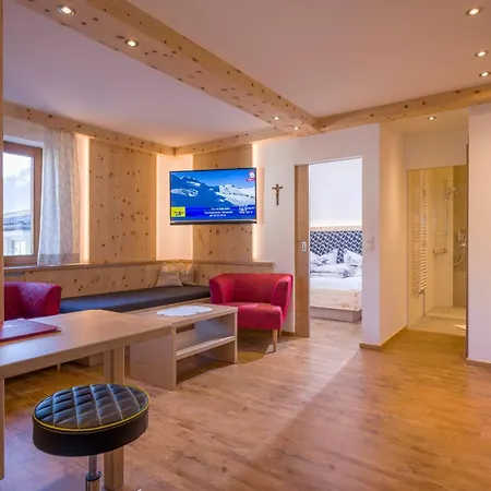Hotel Alpina-2
