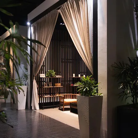 Studio M Hotel Singapore-2