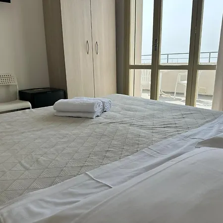 Hotel B&B ViaMare Milano Marittima-2