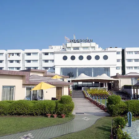 Hotel Holiday Resort-3