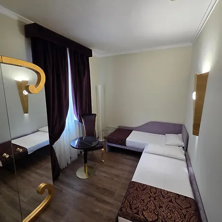 Zanhotel Tre Vecchi-3