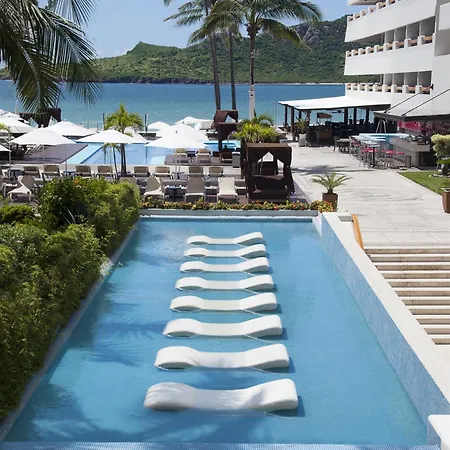 Emporio Mazatlan-3