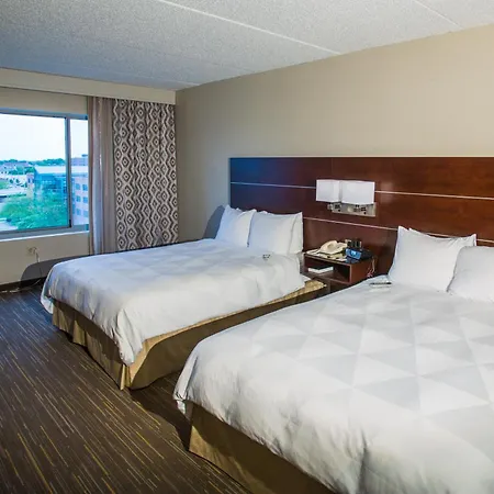 Wyndham Moline On John Deere Commons-2