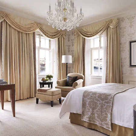 Four Seasons Hotel Prague-3