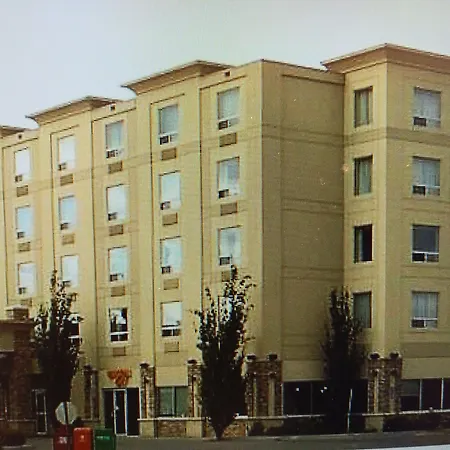 Rosslyn Inn & Suites-3