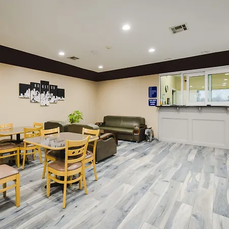 Sapphire Inn & Suites-2