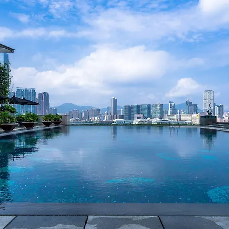 Four Seasons Hotel Hong Kong-3