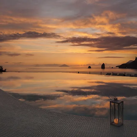 Therasia Resort Sea And Spa - The Leading Hotels Of The World-2