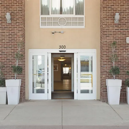 Holiday Inn Express Hotel & Suites Minot South By Ihg-2