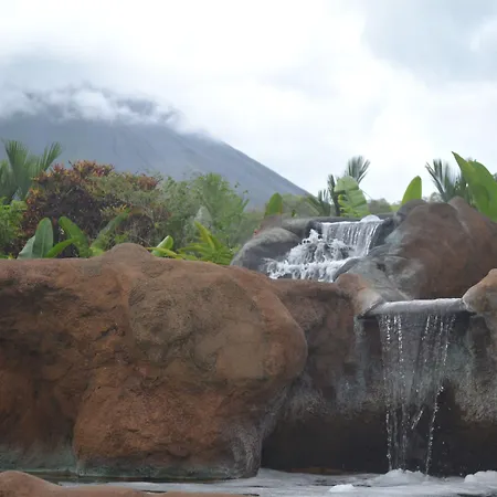 Volcano Lodge, Hotel & Thermal Experience-2