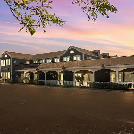 Nantucket Inn-2