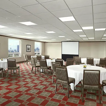 Four Points By Sheraton Calgary Airport-2