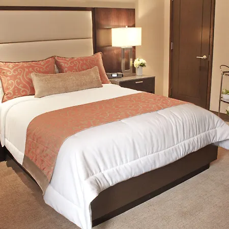 The Pearl Hotel-2