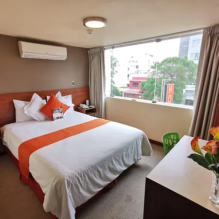SM Hotel-2