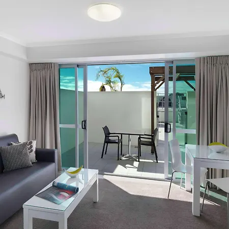 Oaks Mackay Rivermarque Hotel-2