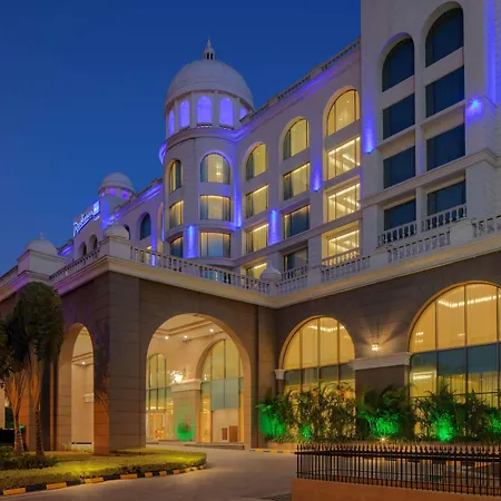Radisson Blu Plaza Hotel Mysore-3