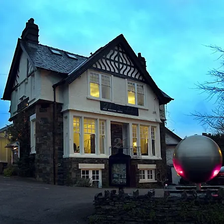Windermere Boutique Hotel Spa Suites & Hot Tubs-2
