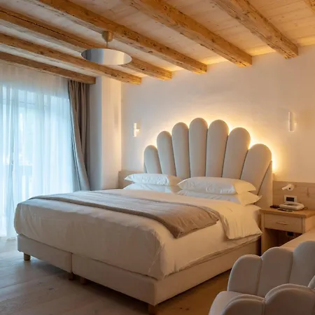 Belvedere Dolomites Flower Hotel-3
