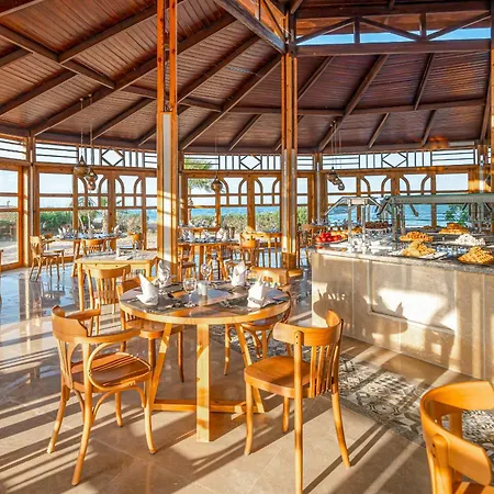 Three Corners Equinox Beach Resort-3