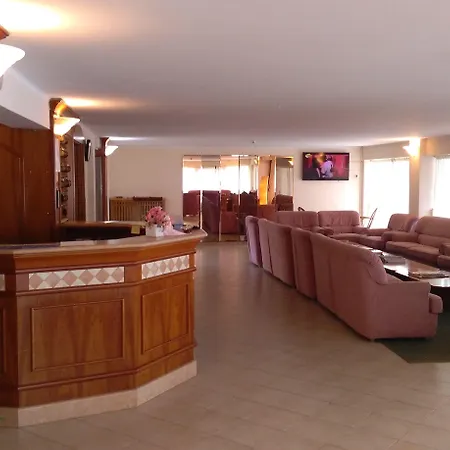 Hotel Glenn-3