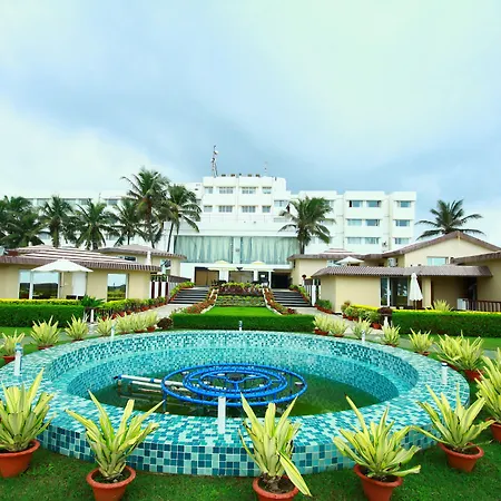 Hotel Holiday Resort-2