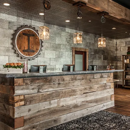 Ironworks Hotel Indy-3