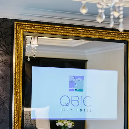 Qbic City Hotel-3
