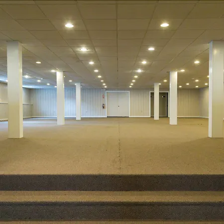 Travelodge By Wyndham Lincoln Near White Mountain-3