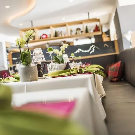 Alpine Boutique Villa Gabriela - Adults Only-3